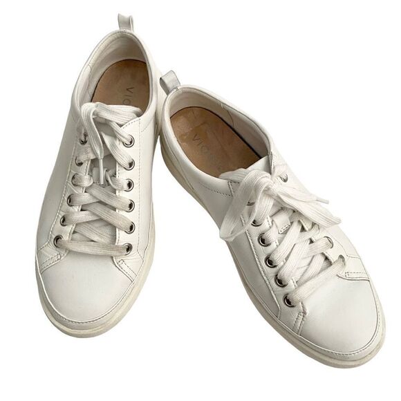 Vionic Winny Sneakers with Arch Support in White Size US 7.5 - Picture 5 of 12